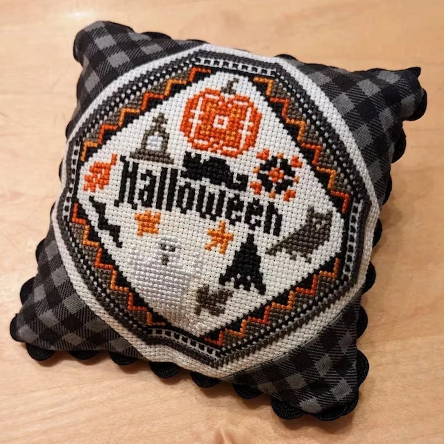 Halloween Mini Quaker Sampler Cross Stitch DIY Kit
