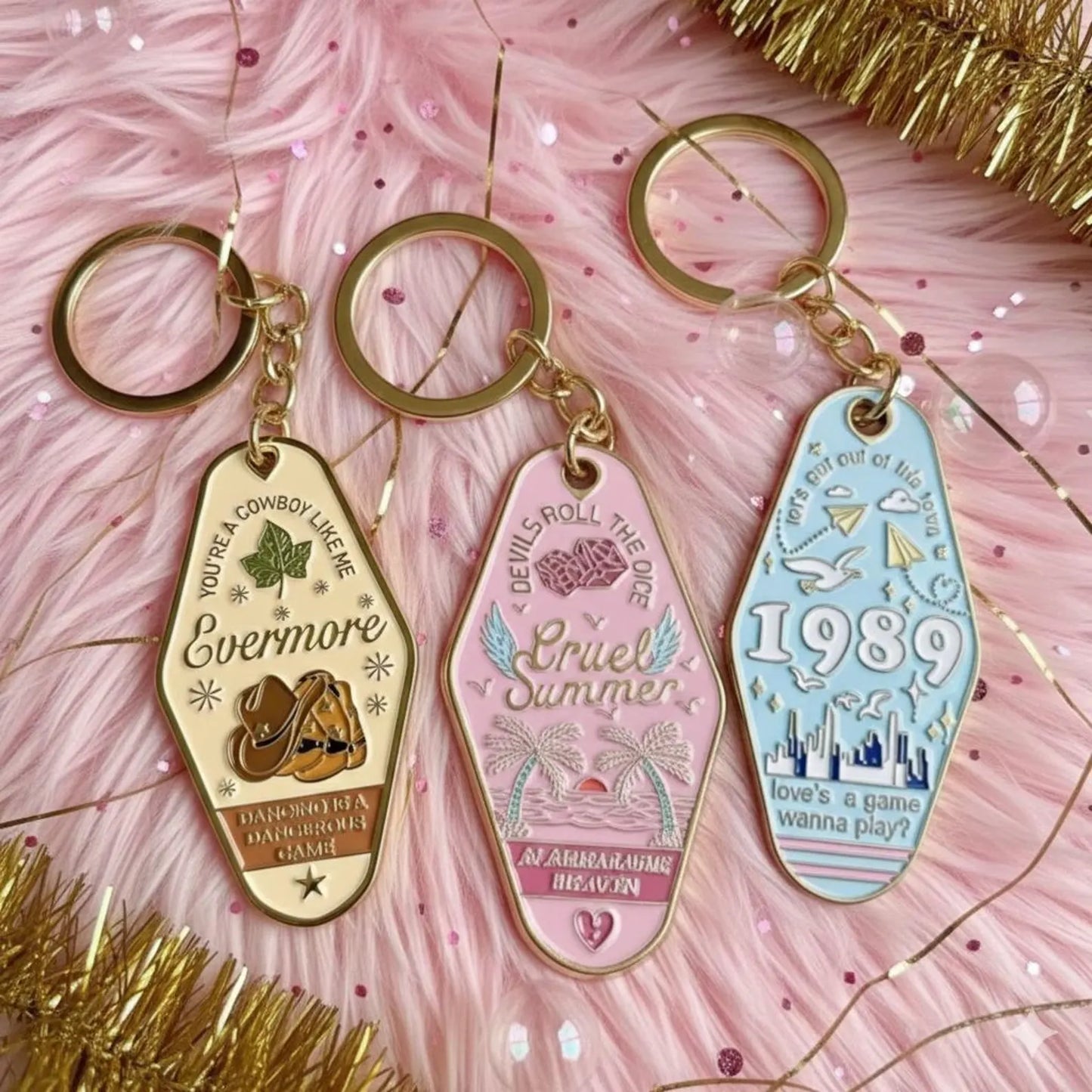 Keychain – Swiftie Enamel Bag Charm
