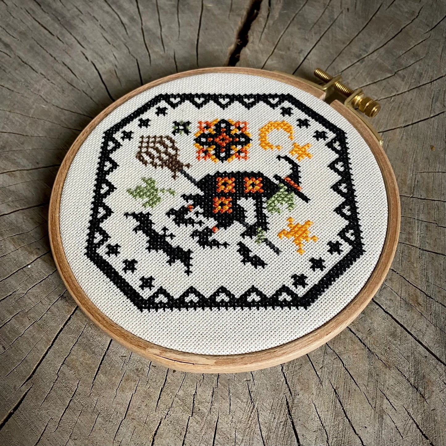 Halloween Tiny Quaker Cross Stitch DIY Kit