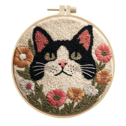 🌼 Punch Needle Embroidery Kit - Floral Tabby Cat 🌼