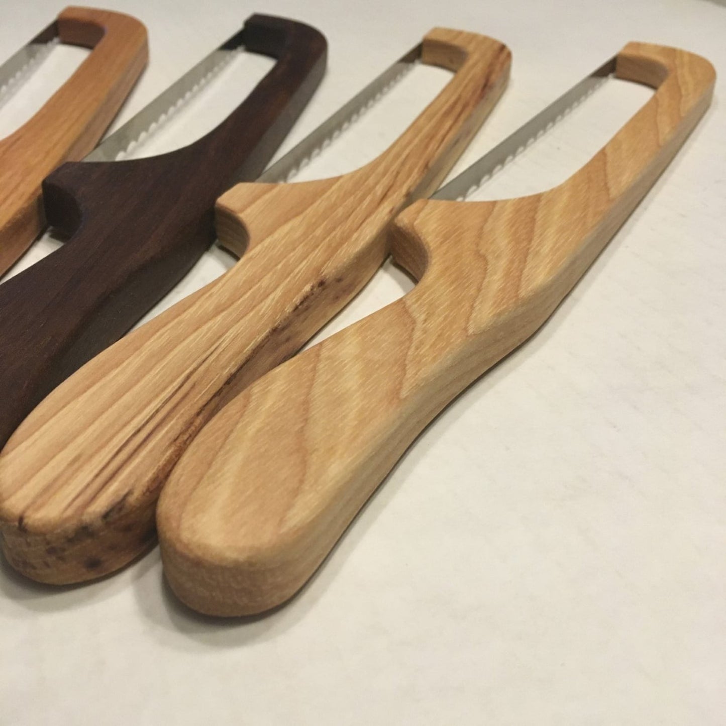 Wood Bow Bread Knife with Serrated Stainless Steel