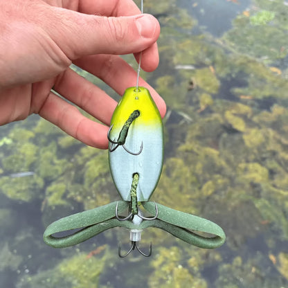 🐸🎣 Top Frog Lure – Fish Through Heavy Cover with True Weedless Action