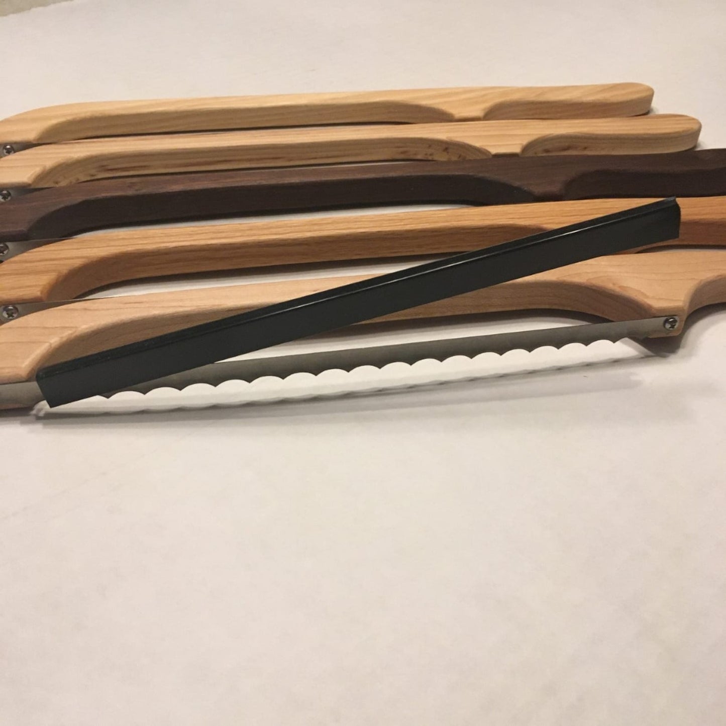Wood Bow Bread Knife with Serrated Stainless Steel